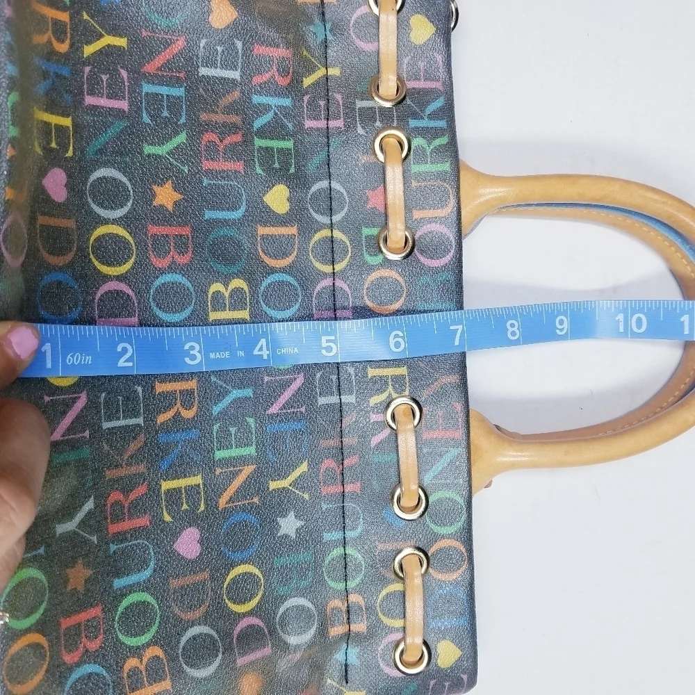 🌸 Dooney‎ & Bourke | Signature Letters Hand